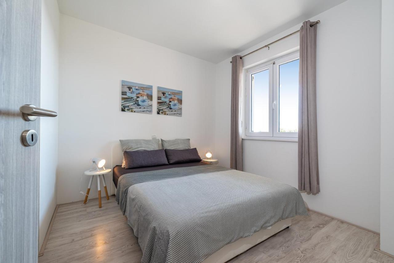 Apartamento House Of Dalmatia Pakoštane Exterior foto
