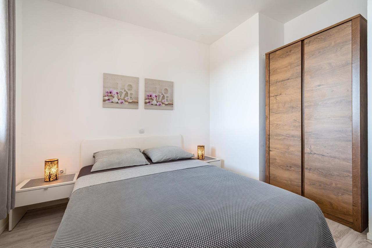 Apartamento House Of Dalmatia Pakoštane Exterior foto