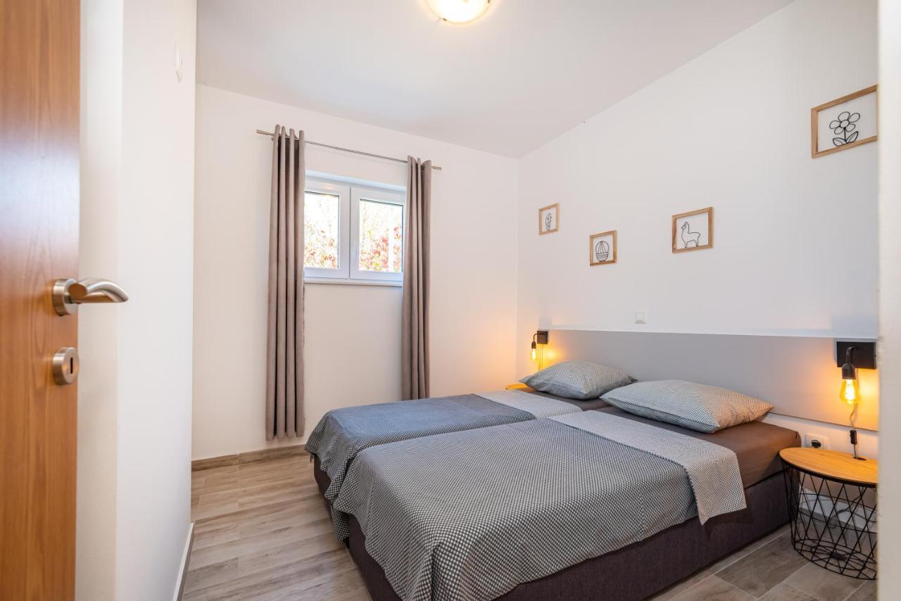 Apartamento House Of Dalmatia Pakoštane Exterior foto